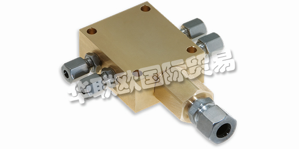 REBS Zentralschmiertechnik GmbH成立于1948年，現(xiàn)已發(fā)展成為一家現(xiàn)代化的國際公司。這家家族企業(yè)現(xiàn)已進入第三代管理層，在全球擁有150多名員工，是中央潤滑技術眾多領域的領先供應商。