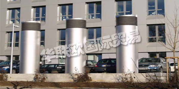 DIEHM始于1958年， Horst Diehm奠定了今天公司的基礎，并成立了一家致力于防雷和煙囪建造的公司。憑借出色的個人承諾，創新精神和眾多專利申請，Horst Diehm早期就設定了創新標志。