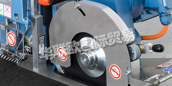 德國DOHLE主要產品：DOHLE縫紉機、包縫機、鏈式縫紉機、立式縫紉機等。DOHLE GMBH&Co. KG的亞琛自1870年與高素質的員工的專家為您的貨物在紡織品和地毯行業加盟的廣泛基礎的基礎。