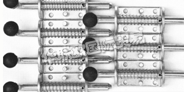 意大利RECO主要產品：RECO螺栓，氣桿等。RECO易于在工業車輛市場中移動，是所有大小型工業車輛和卡車零件制造商的恒定商業參考。豐富的備件經驗和深厚的創新生產和研究技能豐富了其銷售人員的廣泛和多樣化的產品組合，以展示與公司和主要國際活動的直接會議的專業知識。