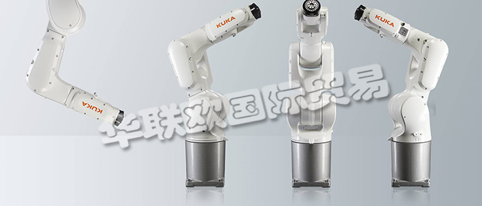 KUKA公司的KR QUANTEC裝配機器人屬于高負載級別，具有市場上該級別中極其豐富的負載能力和作用范圍組合。這個KUKA 多面手設計用于幾乎所有細分市場，從汽車工業到鑄造行業，再到醫學行業。KR QUANTEC 系列是基于 KUKA 在充滿活力的自動化世界中的經驗開發的。KR QUANTEC 系列將是庫卡第一款具有數字附件式運動模式的工業機器人。數字化的運動模式，可針對特定使用情況優化機器人的工作流程。KR QUANTEC 系列即使在復雜的情況下也能簡化工程設計，這歸功于更修長的手腕和更小的占地面積持續減小了干擾輪廓。此外，創新拖鏈系統的干擾輪廓得到了優化，確保了簡化的模擬和更經濟的工作單元規劃。停止時短的機器人慣性行程還允許緊湊的工作單元和系統結構，并使系統規劃和實施具有靈活性。