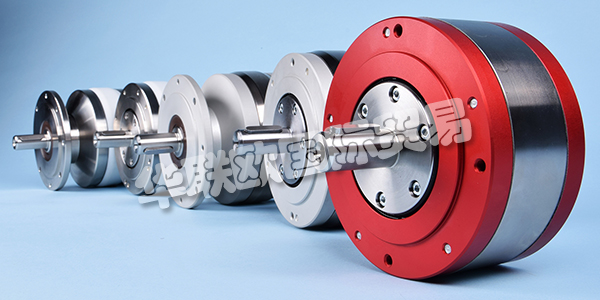 荷蘭GLOBE公司主要供應：荷蘭GLOBE電機,GLOBE氣動馬達，葉片電機，步進電機，活塞式氣動馬達，制動器等產品。